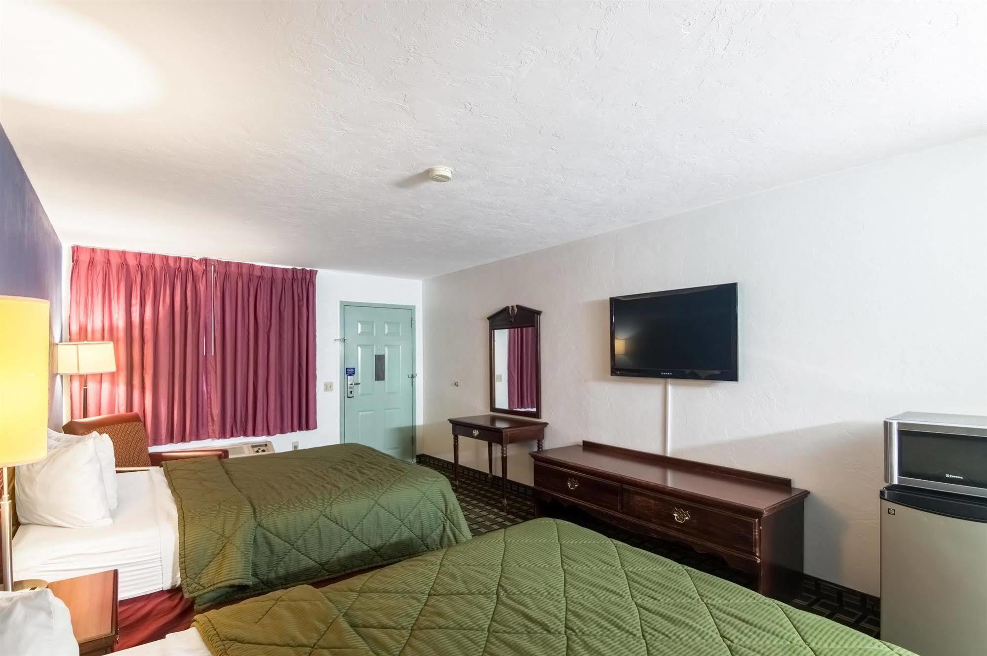 Motel 6 Erick מראה חיצוני תמונה